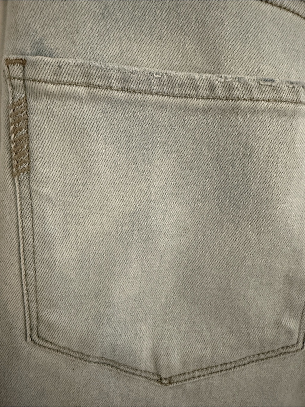 NWT PAIGE Lennox Vintage Inspired Slim Straight Distressed Jeans 31 Light Wash - Picture 8 of 10